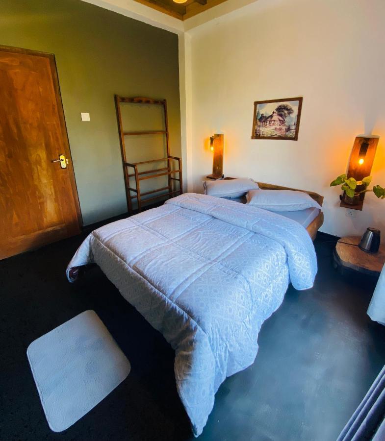 Rustique House Dbl Séjour chez l'habitant Nuwara Eliya
